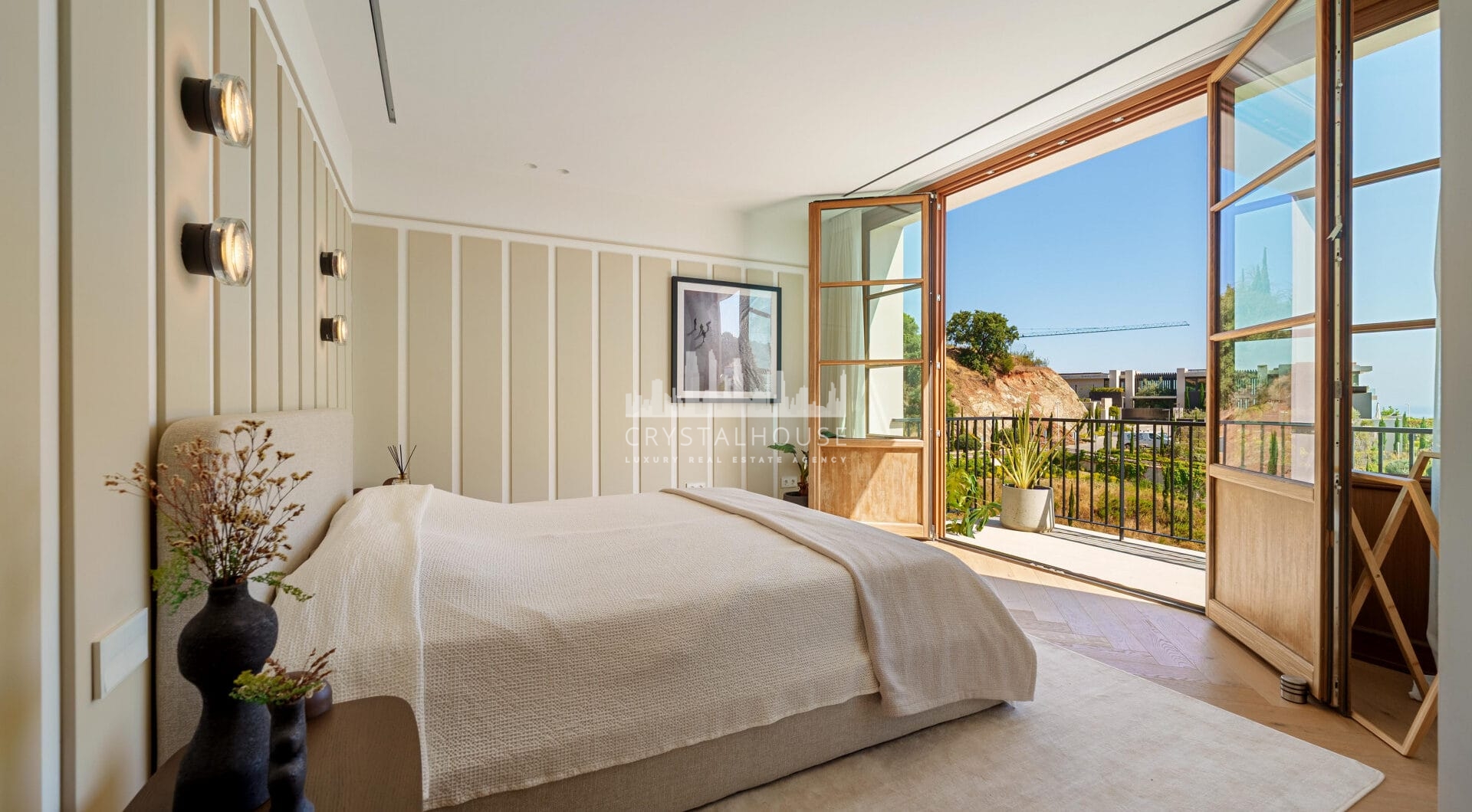 Villa Cina zajmuje uprzywilejowaną pozycję w The Hills, La Quinta