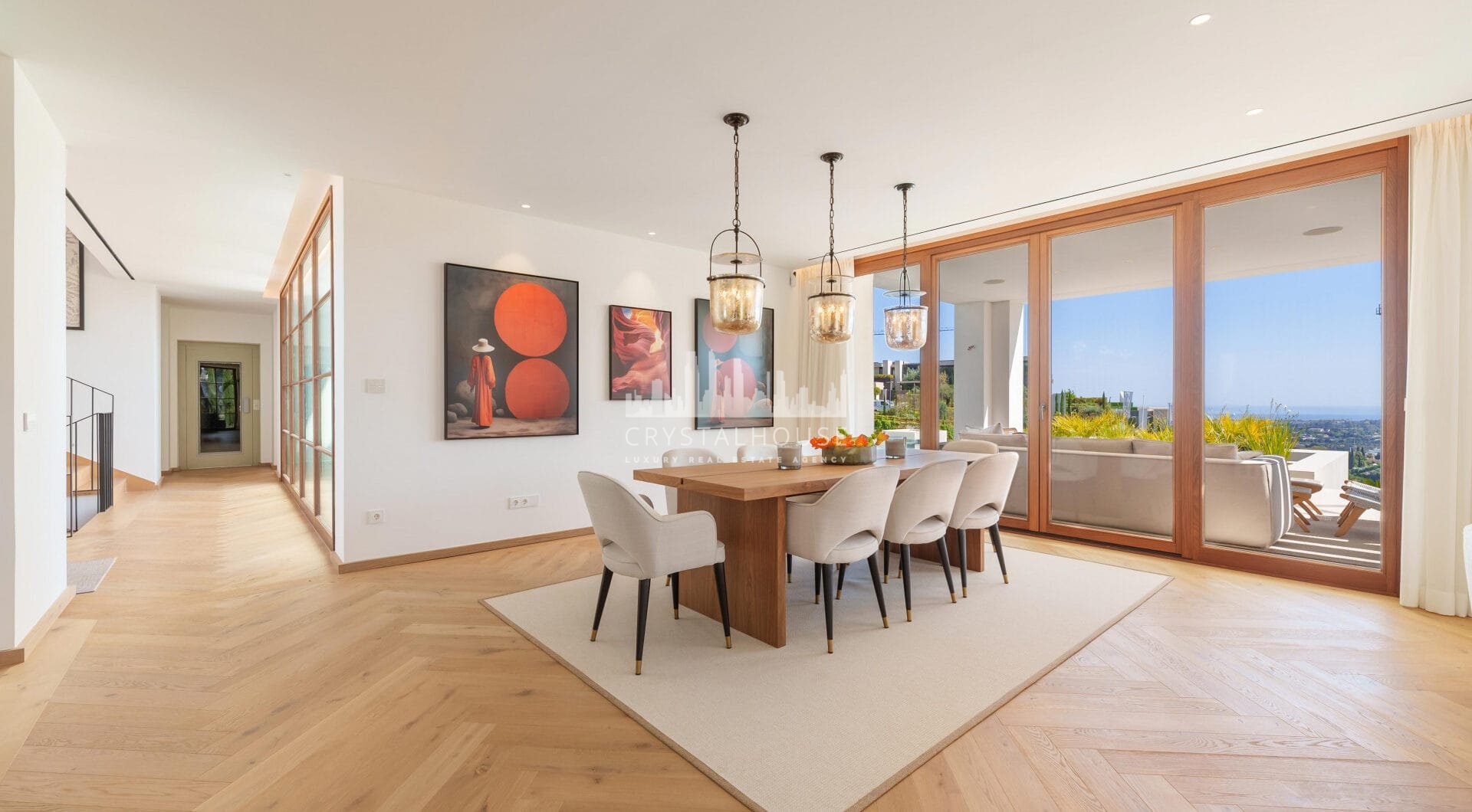 Villa Cina zajmuje uprzywilejowaną pozycję w The Hills, La Quinta