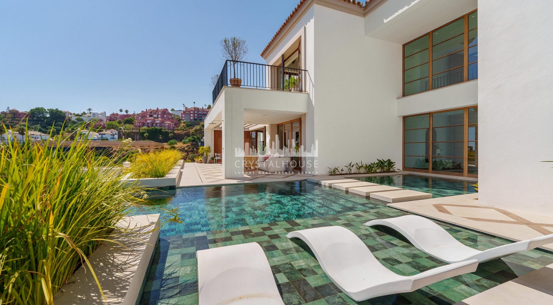 Villa Cina zajmuje uprzywilejowaną pozycję w The Hills, La Quinta