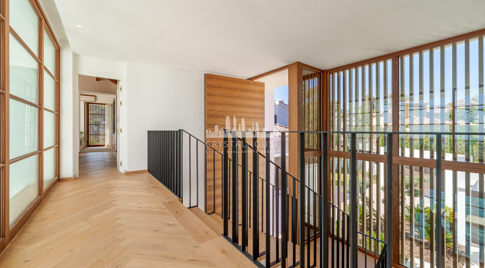 Villa Cina zajmuje uprzywilejowaną pozycję w The Hills, La Quinta