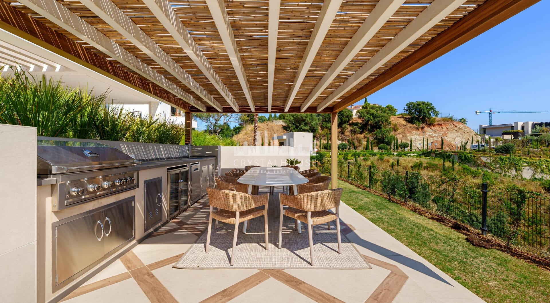 Villa Cina zajmuje uprzywilejowaną pozycję w The Hills, La Quinta