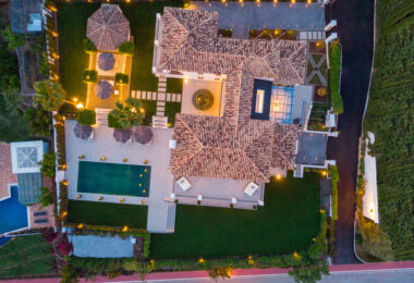 Luksusowa willa z panoramicznym widokiem na morze i góry w Sierra Blanca