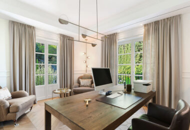 Luksusowa willa z panoramicznym widokiem na morze i góry w Sierra Blanca