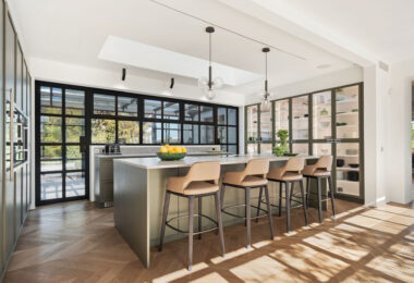 Luksusowa willa z panoramicznym widokiem na morze i góry w Sierra Blanca