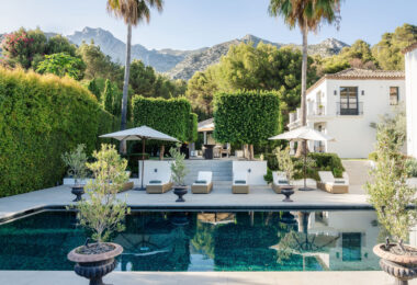 Luksusowa willa z panoramicznym widokiem na morze i góry w Sierra Blanca