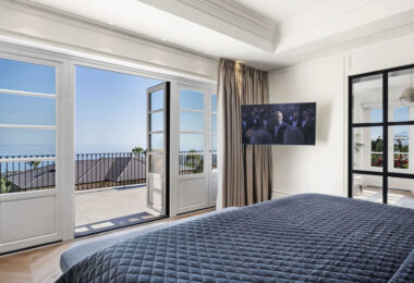 Luksusowa willa z panoramicznym widokiem na morze i góry w Sierra Blanca