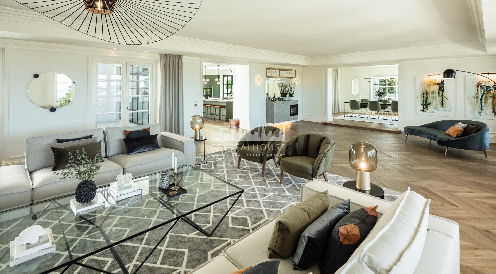 Luksusowa willa z panoramicznym widokiem na morze i góry w Sierra Blanca