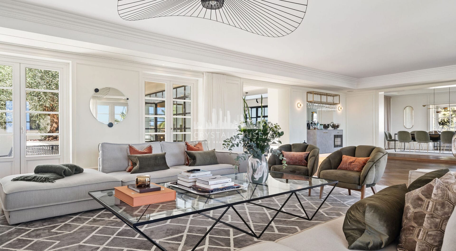 Luksusowa willa z panoramicznym widokiem na morze i góry w Sierra Blanca