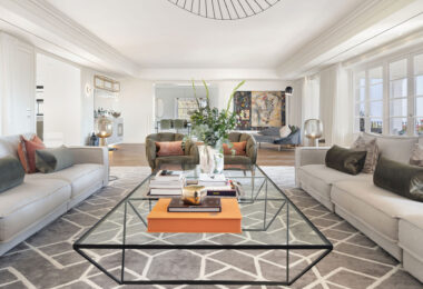 Prawdziwe arcydzieło w Sierra Blanca – 6-sypialniana willa z panoramicznym widokiem na morze, nordyckim designem i prywatną strefą wellness.