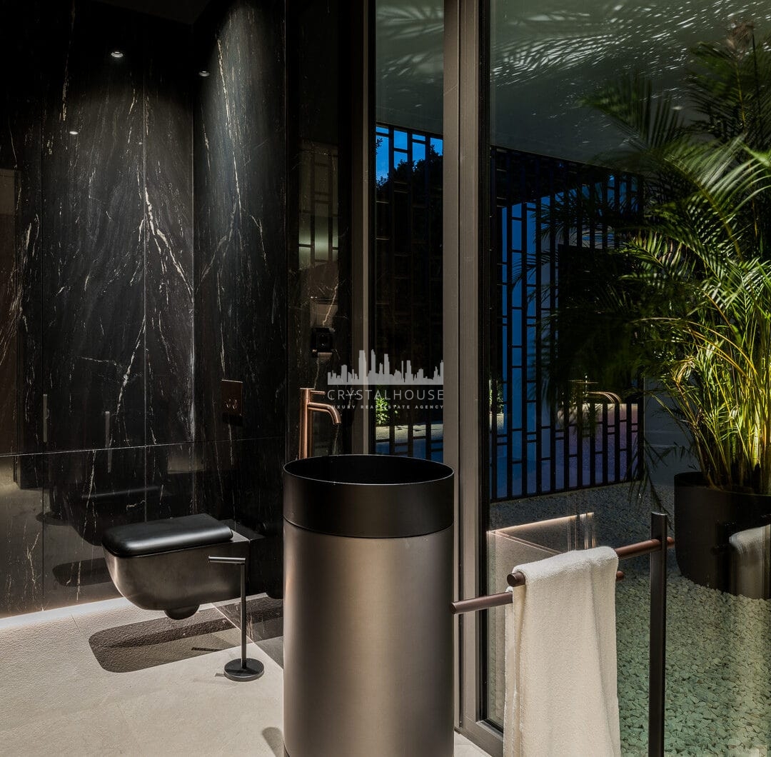 Wyjątkowa luksusowa willa z 5 sypialniami w Marbelli