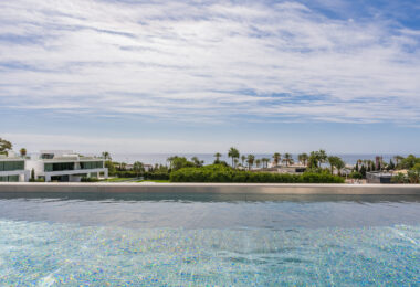 Wyjątkowa luksusowa willa z 5 sypialniami w Marbelli