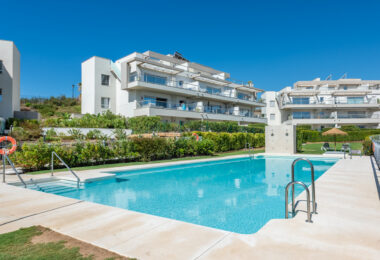 Nowoczesny penthouse z 3 sypialniami i panoramicznym widokiem w La Cala Golf, Mijas Costa