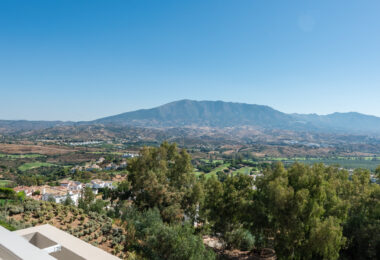 Nowoczesny penthouse z 3 sypialniami i panoramicznym widokiem w La Cala Golf, Mijas Costa