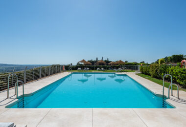 Nowoczesny penthouse z 3 sypialniami i panoramicznym widokiem w La Cala Golf, Mijas Costa