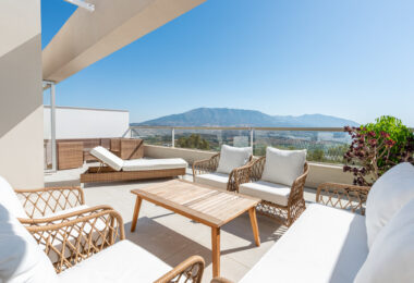 Nowoczesny penthouse z 3 sypialniami i panoramicznym widokiem w La Cala Golf, Mijas Costa