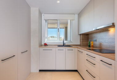 Nowoczesny penthouse z 3 sypialniami i panoramicznym widokiem w La Cala Golf, Mijas Costa