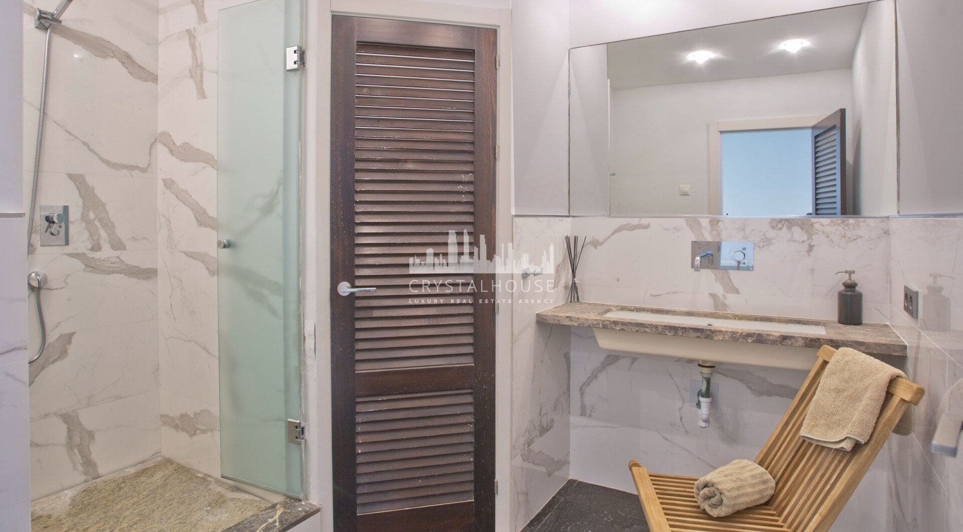 Nowoczesna, luksusowa willa z 7 sypialniami i panoramicznym widokiem na morze w Hacienda Las Chapas