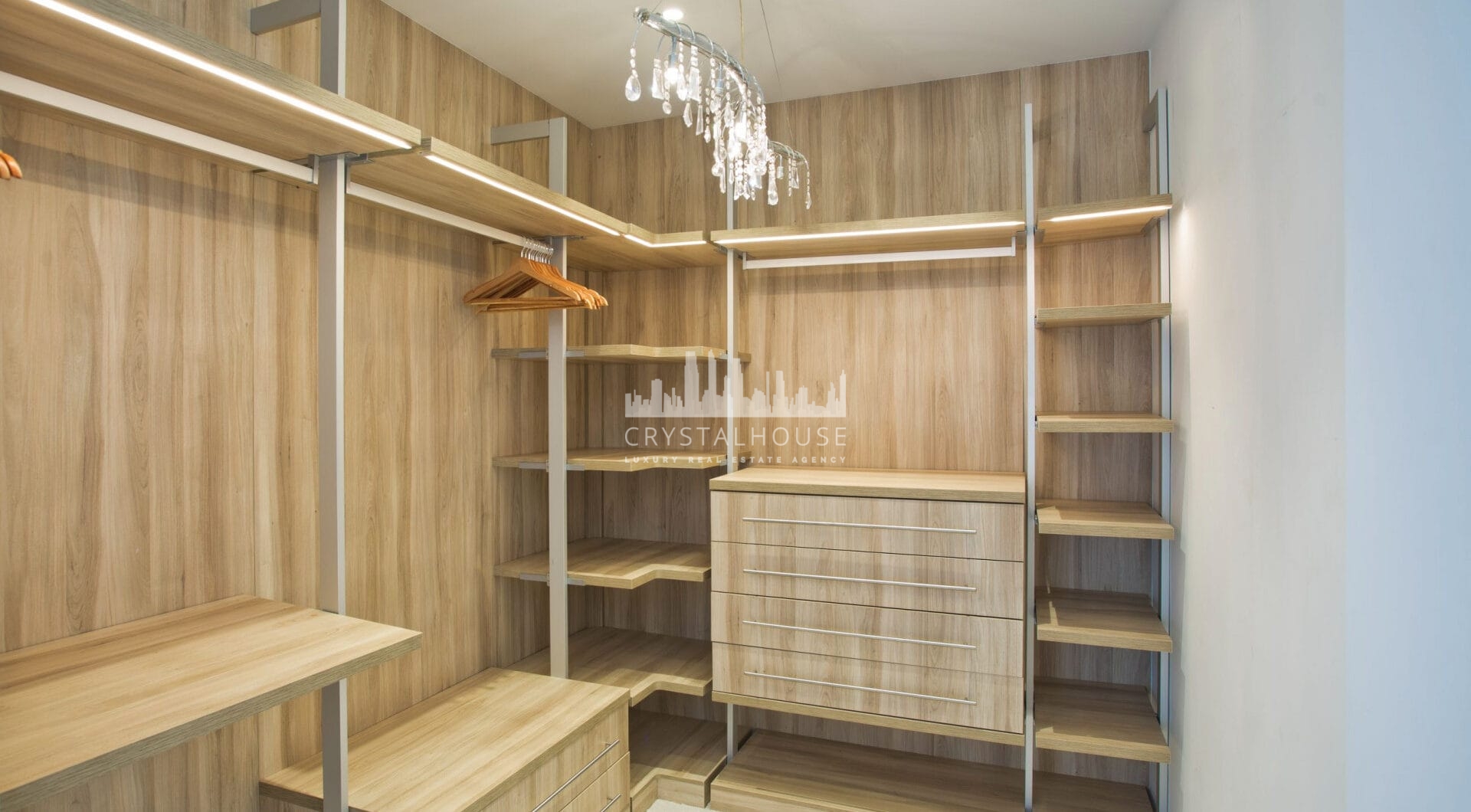 Nowoczesna, luksusowa willa z 7 sypialniami i panoramicznym widokiem na morze w Hacienda Las Chapas