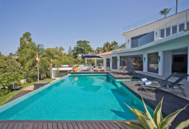 Nowoczesna, luksusowa willa z 7 sypialniami i panoramicznym widokiem na morze w Hacienda Las Chapas