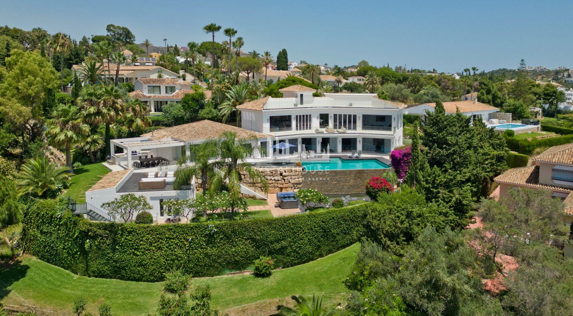 Nowoczesna, luksusowa willa z 7 sypialniami i panoramicznym widokiem na morze w Hacienda Las Chapas