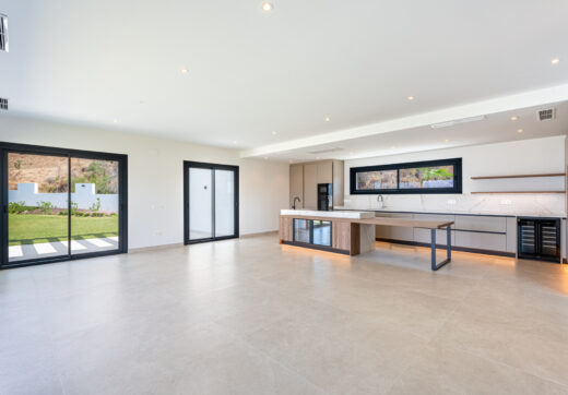 Nowoczesna willa z widokiem na góry w La Cala Golf, Mijas