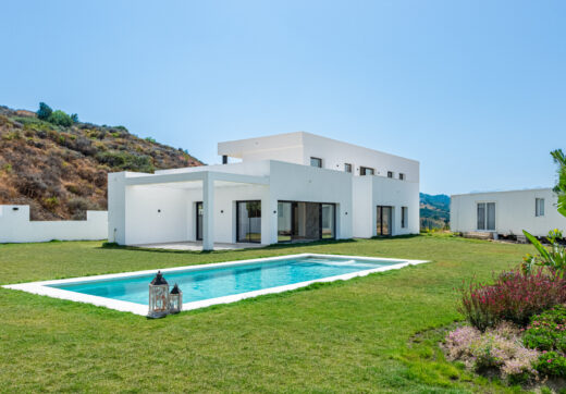 Nowoczesna willa z widokiem na góry w La Cala Golf, Mijas