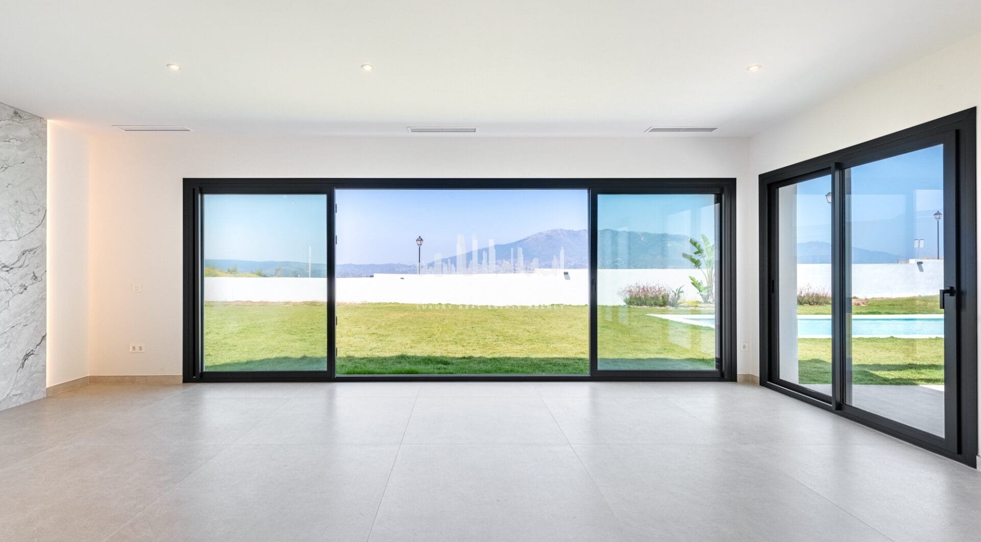 Nowoczesna willa z widokiem na góry w La Cala Golf, Mijas