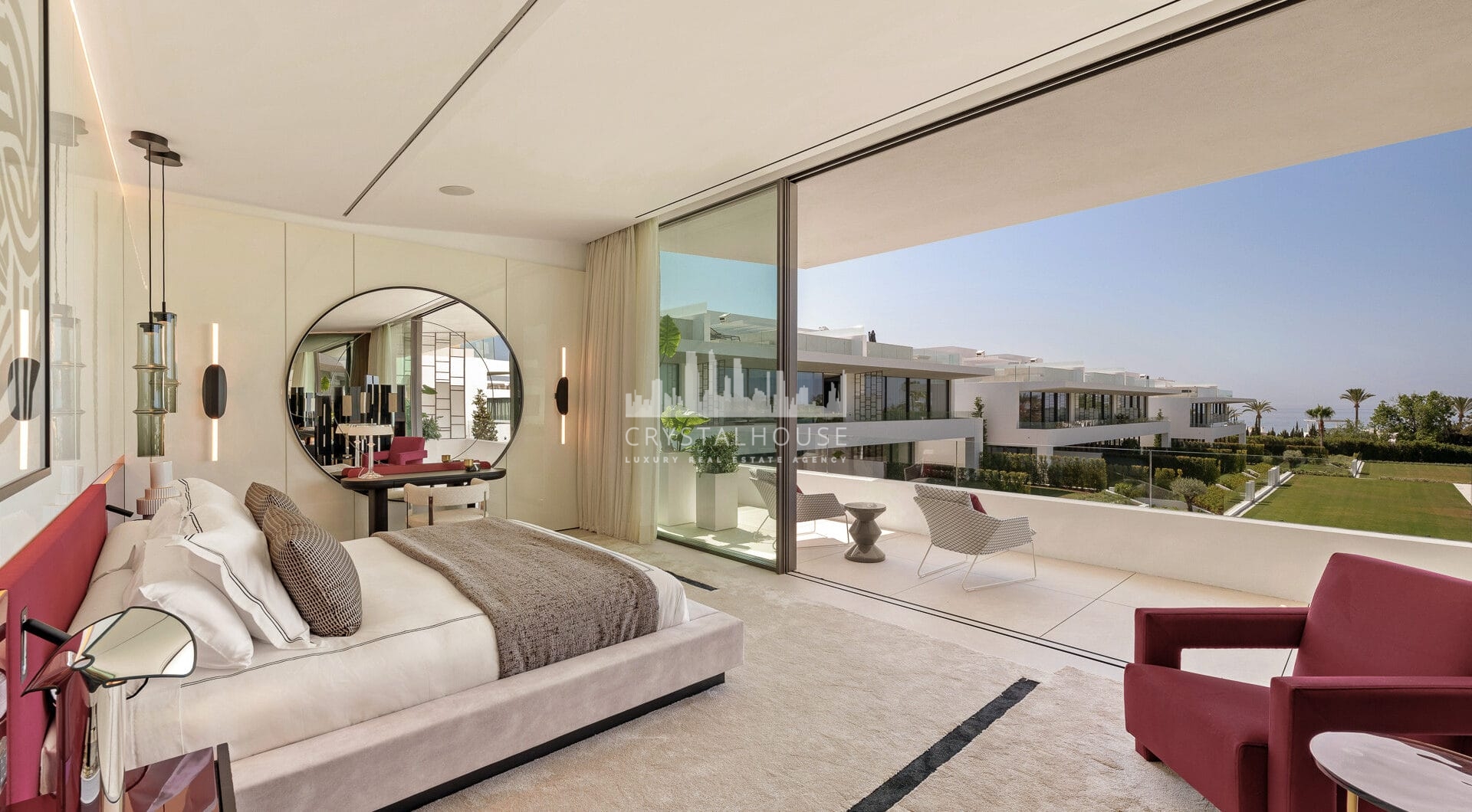 Nowoczesna willa z 4 sypialniami, kinem na dachu i widokiem na morze