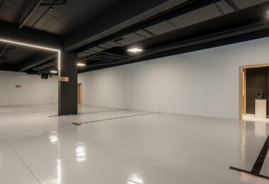 Nowoczesna willa z 4 sypialniami, kinem na dachu i widokiem na morze