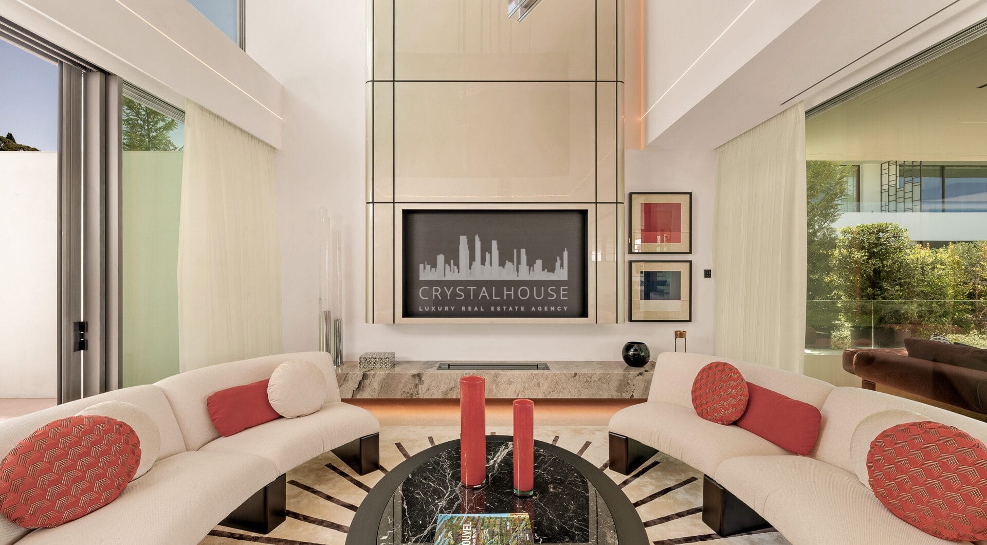 Nowoczesna willa z 4 sypialniami, kinem na dachu i widokiem na morze