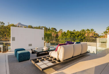 Ekskluzywna willa z 4 sypialniami i basenem na dachu