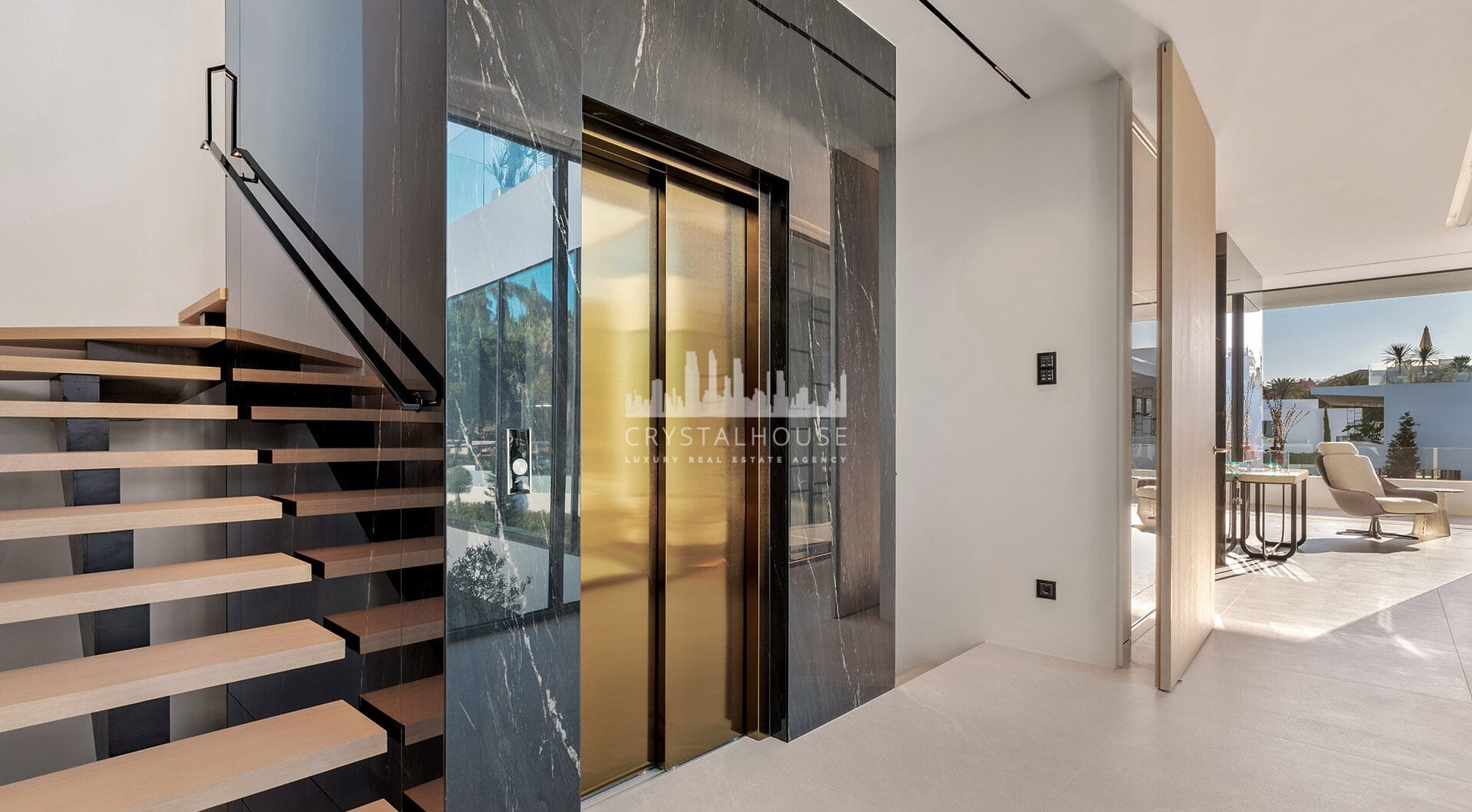 Ekskluzywna willa z 4 sypialniami i basenem na dachu