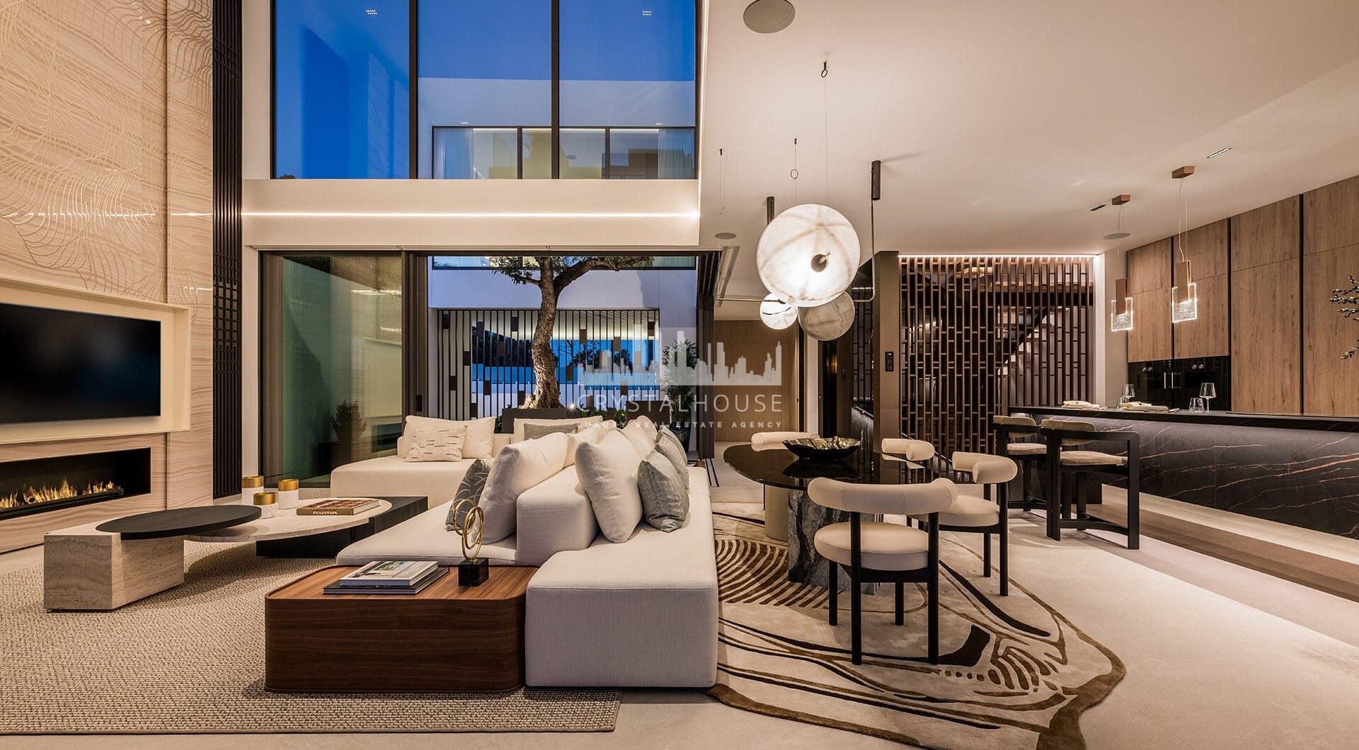 Ekskluzywna willa z 4 sypialniami i basenem na dachu