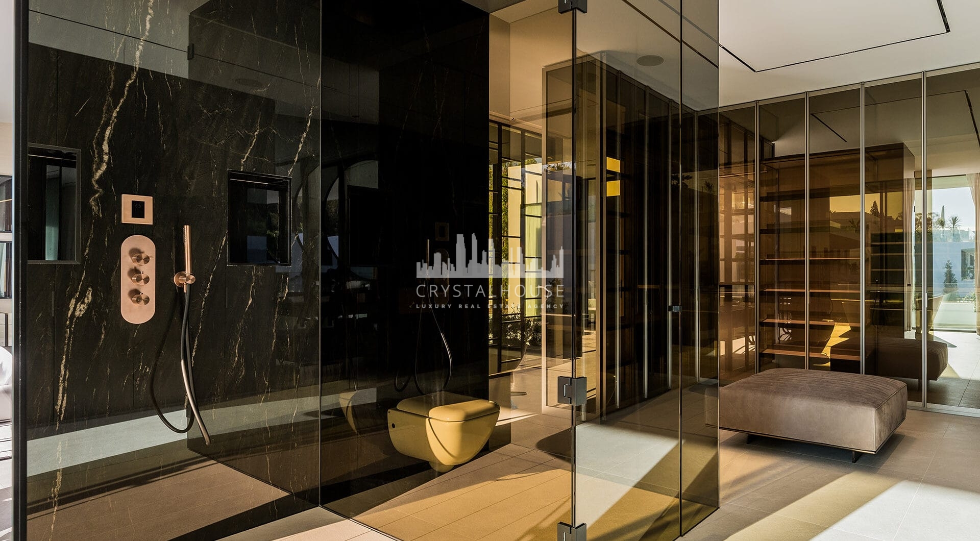 Ekskluzywna willa z 4 sypialniami i basenem na dachu