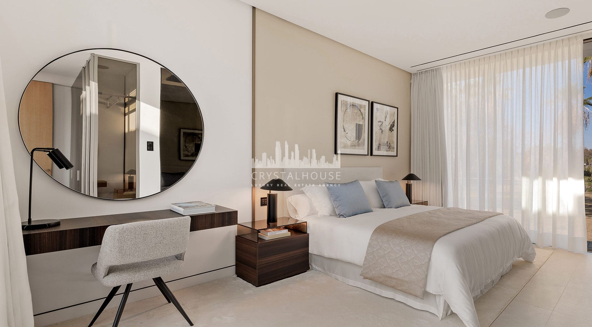 Ekskluzywna willa z 4 sypialniami i basenem na dachu