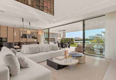 Ekskluzywna willa z 4 sypialniami i basenem na dachu