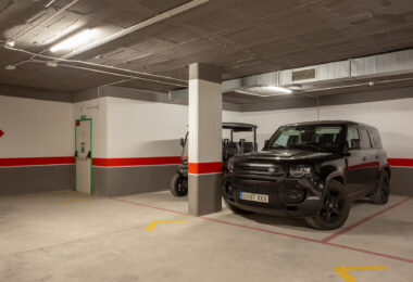 Nowoczesny apartament z 3 sypialniami, widokiem na morze i prywatnością