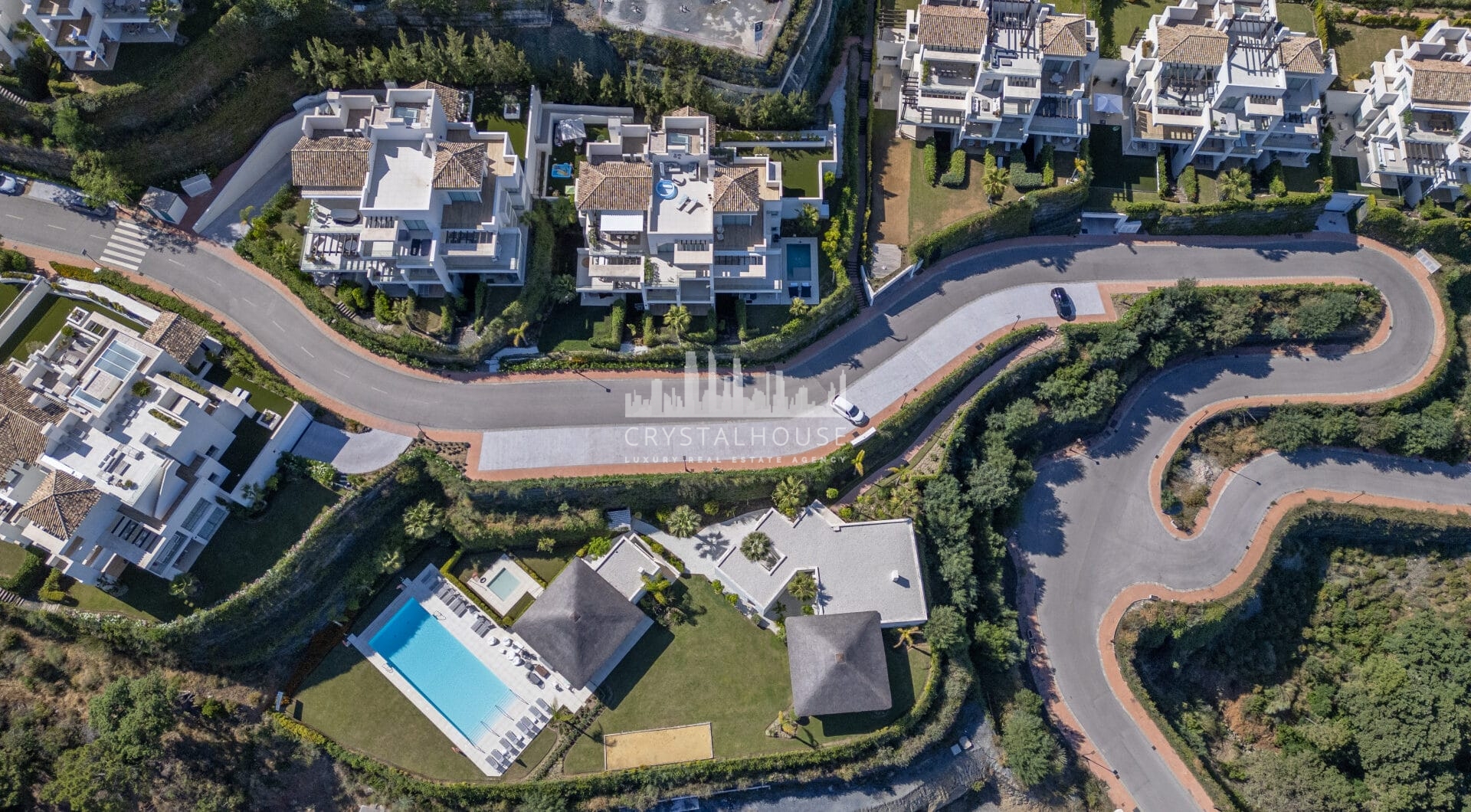 Nowoczesny apartament z 3 sypialniami, widokiem na morze i prywatnością