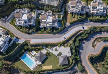 Nowoczesny apartament z 3 sypialniami, widokiem na morze i prywatnością