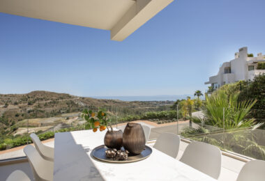 Nowoczesny apartament z 3 sypialniami, widokiem na morze i prywatnością