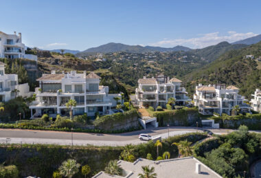 Nowoczesny apartament z 3 sypialniami, widokiem na morze i prywatnością