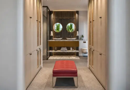 Luksusowy penthouse Grand Baie z przestronną garderobą, podwójną umywalką i nowoczesną łazienką