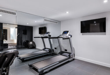 Wyjątkowa willa frontowa przy polu golfowym w Nueva Andalucía