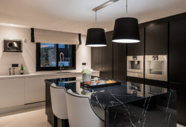 Wyjątkowa willa frontowa przy polu golfowym w Nueva Andalucía