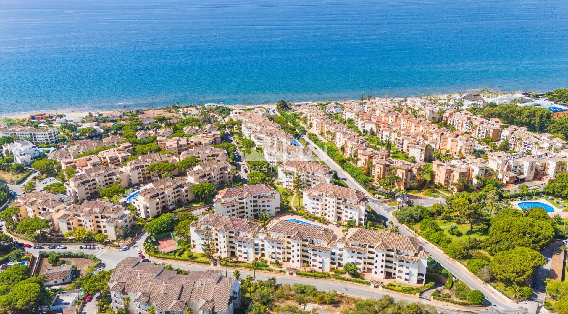 Piękny apartament z dwoma sypialniami w prestiżowej Hacienda Playa, Elviria
