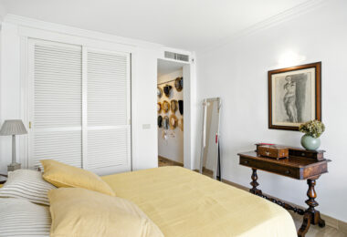 Piękny apartament z dwoma sypialniami w prestiżowej Hacienda Playa, Elviria