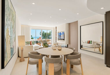 Oszałamiający apartament z trzema sypialniami, położony w ekskluzywnej strzeżonej społeczności Bahia Del Velerin, Estepona.