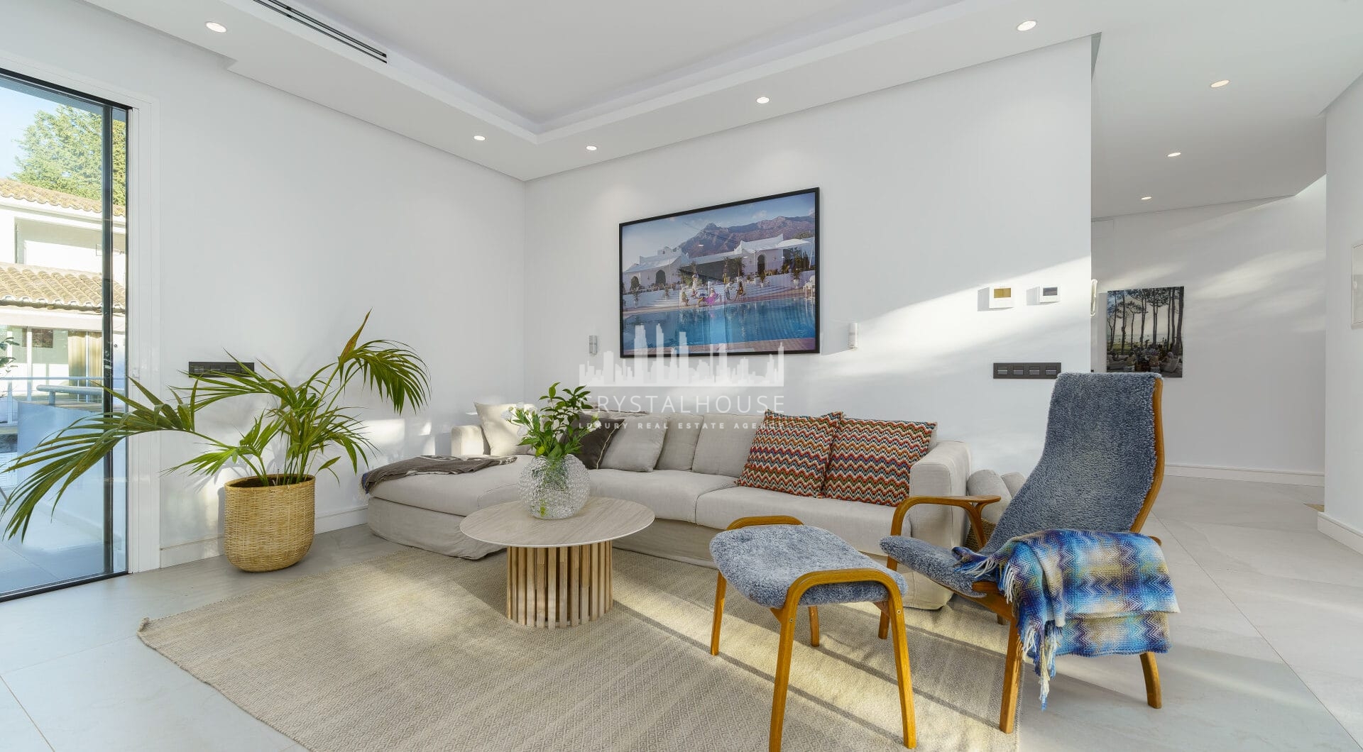 Nowoczesny luksus w Dolnej Nueva Andalucía - Must-See Villa!