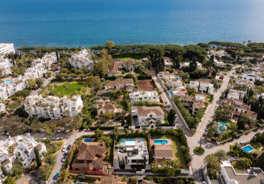 Ekskluzywny Seafront Villa w Marbella