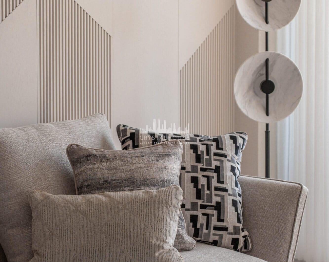 Oszałamiający, niedawno odnowiony apartament z 4 sypialniami